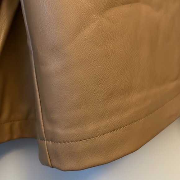 Molly Bracken NWT faux leather midi skirt - Picture 4 of 6